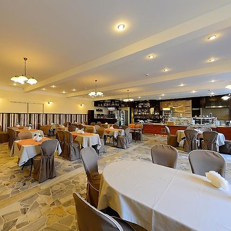 Hotel Ostrawa Wodzisław Śląski Buitenkant foto