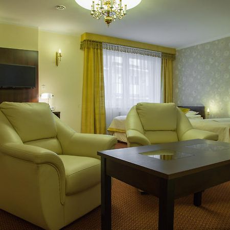 Hotel Ostrawa Wodzisław Śląski Buitenkant foto