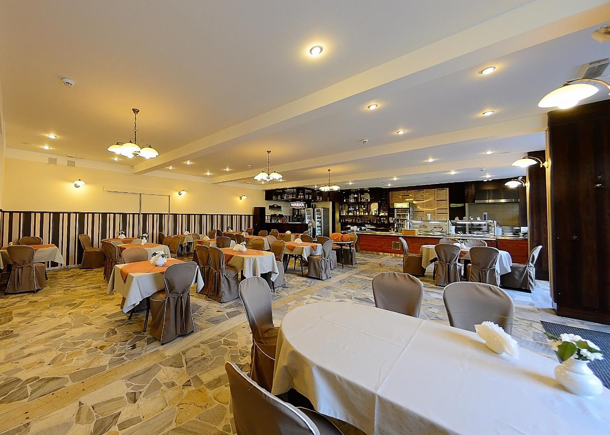 Hotel Ostrawa Wodzisław Śląski Buitenkant foto