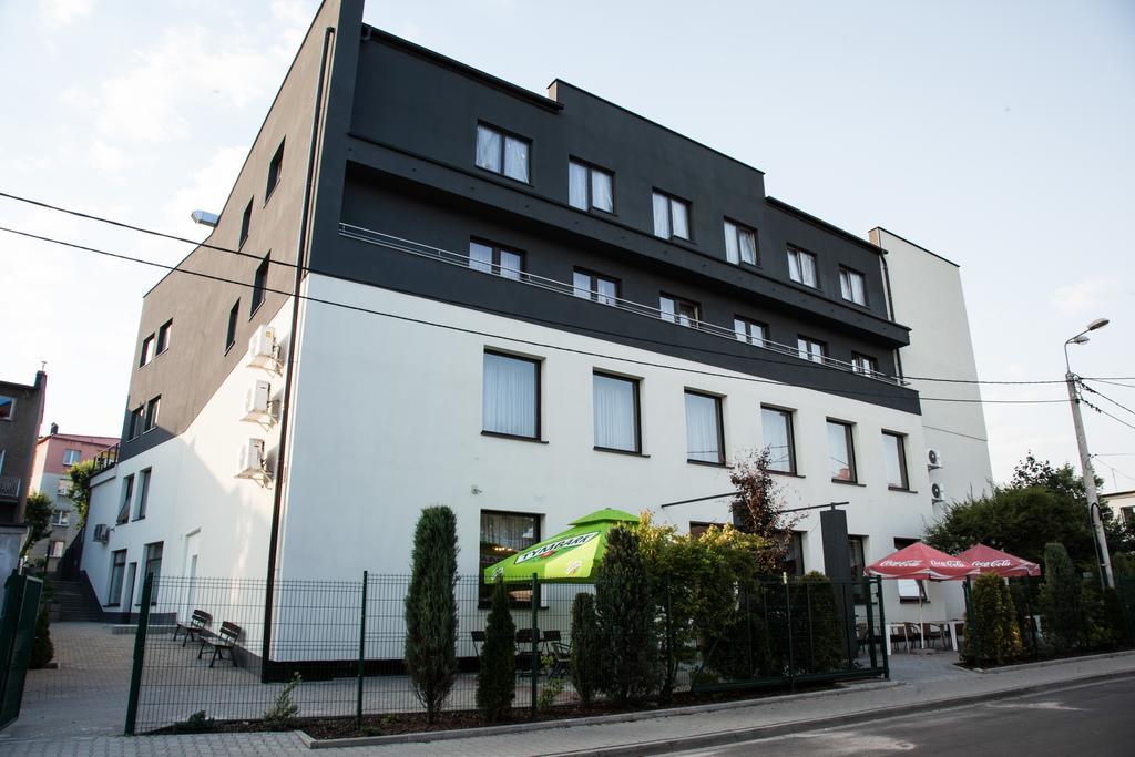 Hotel Ostrawa Wodzisław Śląski Buitenkant foto
